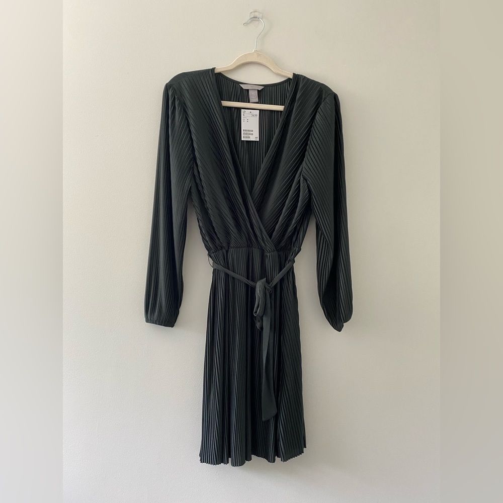 H&M Dress Size Medium Black Faux Wrap